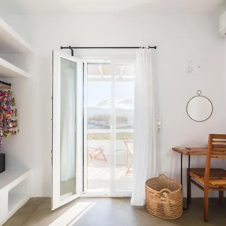 Statheros Garden Guest house 4*