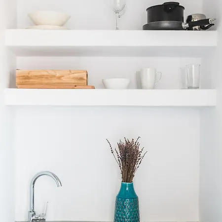 Statheros Garden Guest house 4*