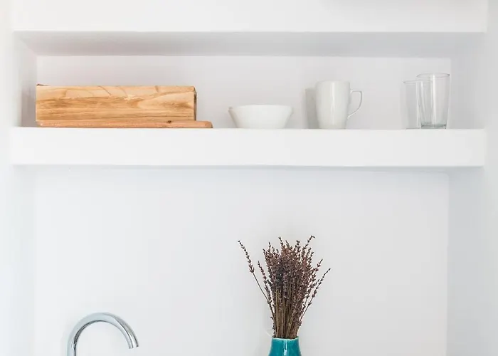 Statheros Garden Pensionat 4*